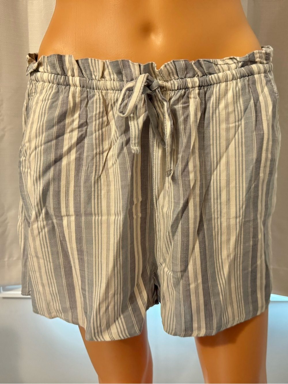 Cute SO size L white blue stripe "Shortie" drawstring shorts new